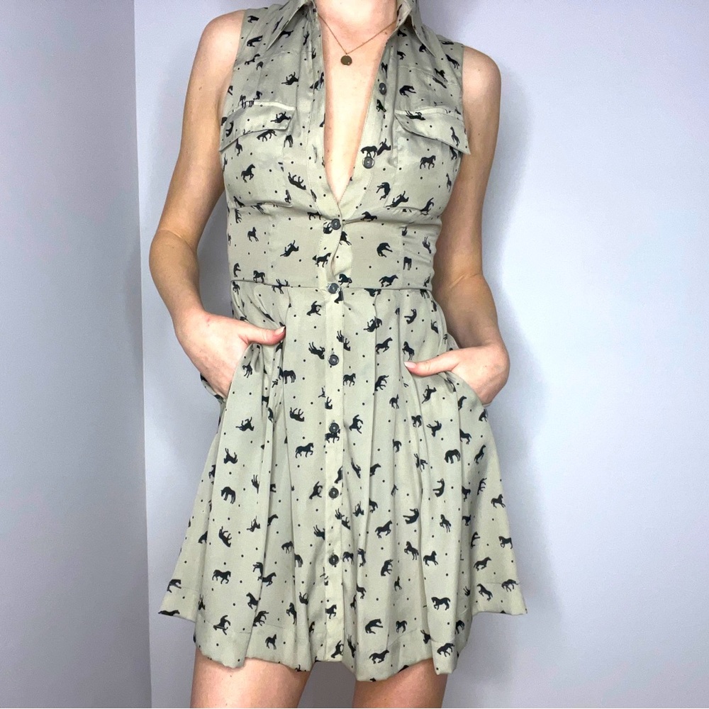 BCBGeneration sleeveless dress - Size 0 - Pockets!